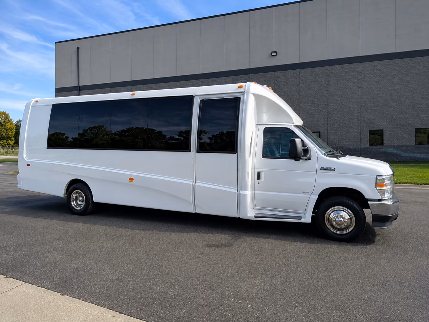 Kissimmee School Event & Field Trip Transportation