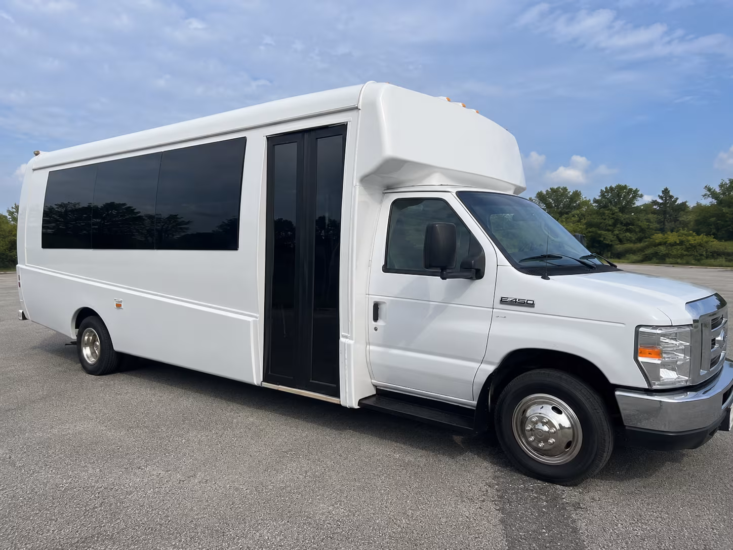 Kissimmee Winery Tour & Pub Crawl Transportation