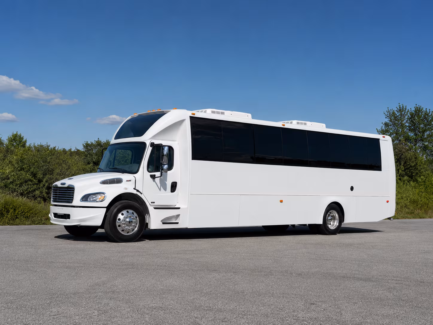 Maitland Winery Tour & Pub Crawl Transportation party bus exterior