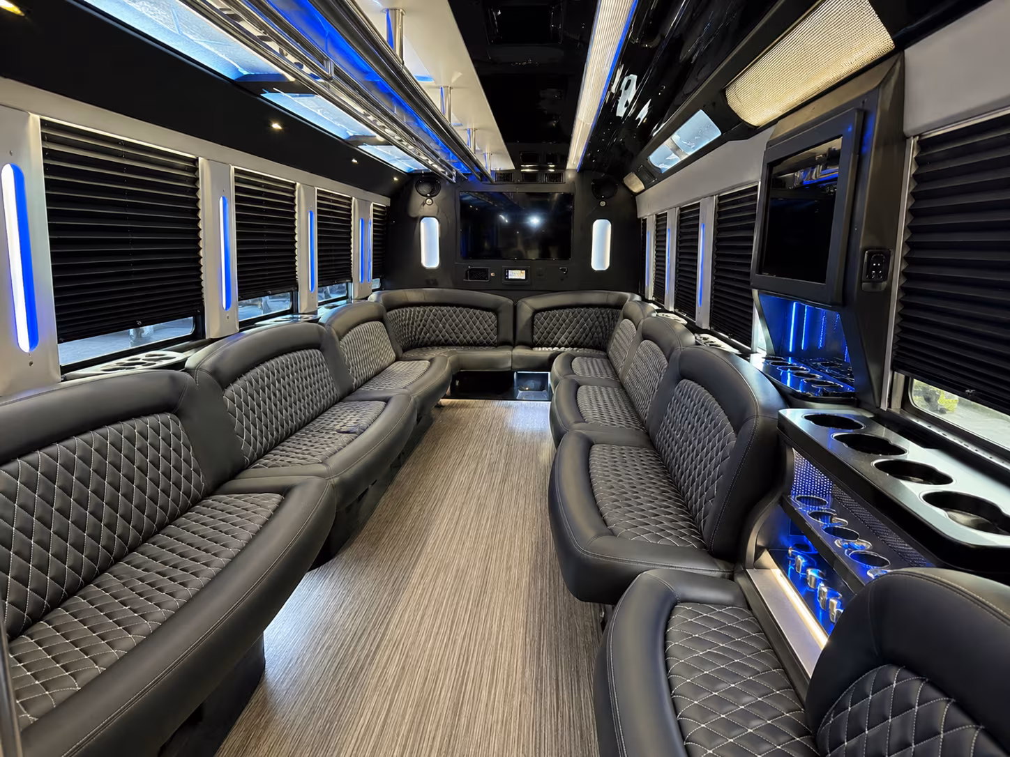 Sanford Birthday, Sweet 16, & Quinceañera Party Bus Rentals