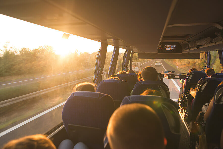 School Field Trip Bus Rentals in Kissimmee